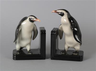 Paar Pinguin-Buchstützen, - Antiquariato