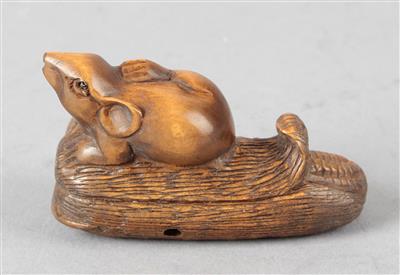 Netsuke zweier Mäuse auf Maiskolben, - Starožitnosti