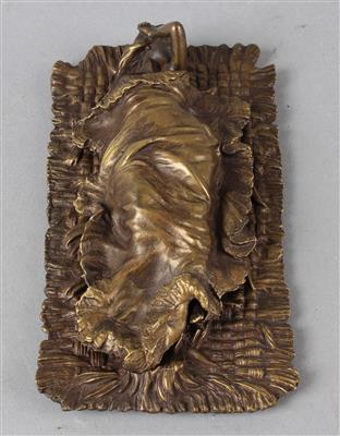 Erotische Wiener Bronze, schlafende junge Dame, - Works of Art