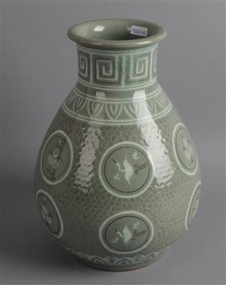 Seladon glasierte Vase, - Antiquitäten