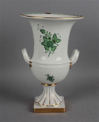 Sockelvase mit Henkeln, - Antiquariato