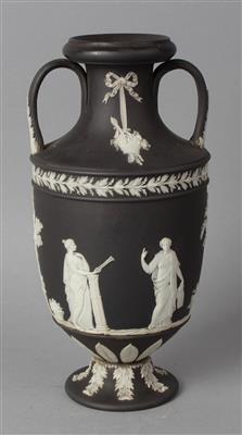 Henkelvase, - Antiquariato