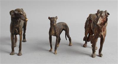 Drei Windhunde, - Antiquitäten