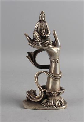 Guanyin auf Hand sitzend, - Antiquariato