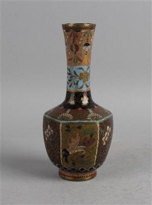 Kleine Cloisonné Vase, - Antiquariato