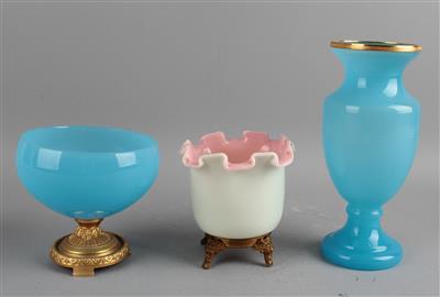 Vase und 2 Schalen, - Antiquariato