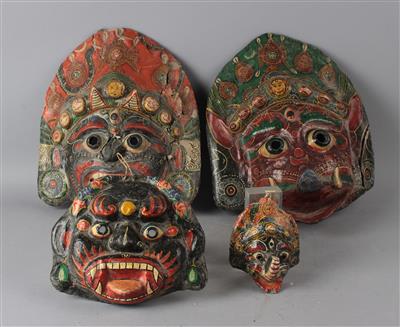 Vier Masken, - Works of Art