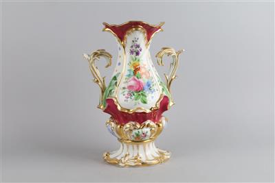 Henkelvase, - Works of Art