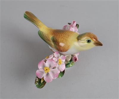 Vogel auf Blütenzweig, Herend, - Antiquitäten