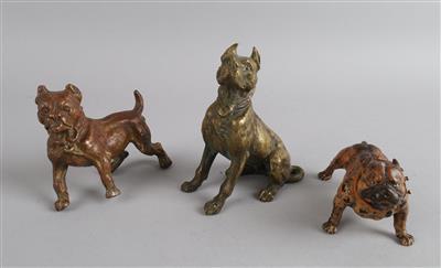 3 Wiener Bronze Hunde, Bulldoggen und Dogge, - Works of Art