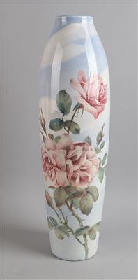 Vase, - Works of Art