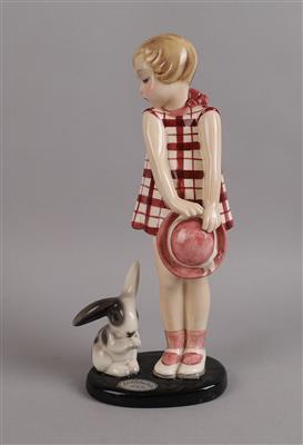 Claire (Klara) Weiss (d. i. Claire bzw. Klara Herczeg), Stehendes Mädchen mit Kaninchen, - Antiquitäten