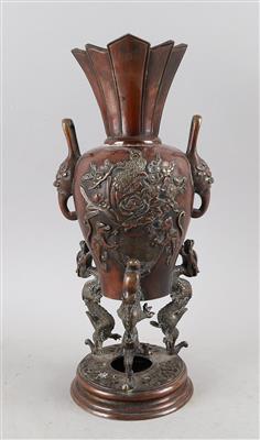Bronzevase, - Antiquitäten