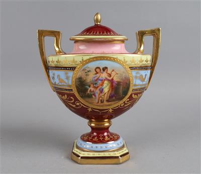 Henkelvase mit Deckel, Böhmen Ende 19. Jh., - Antiques