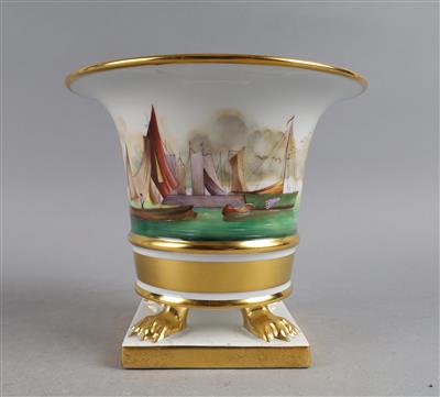Sockelvase mit Segelbooten, Herend, - Antiquitäten