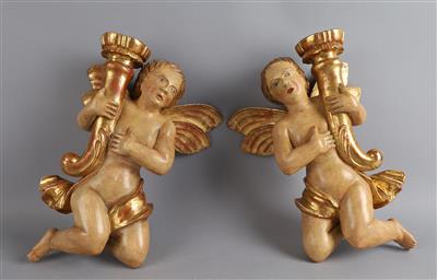 Paar Putti mit Füllhorn als Kerzenhalter, - Works of Art