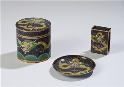 Cloisonné Deckeldose, Schälchen, Zündholzschachtelhalter, - Starožitnosti