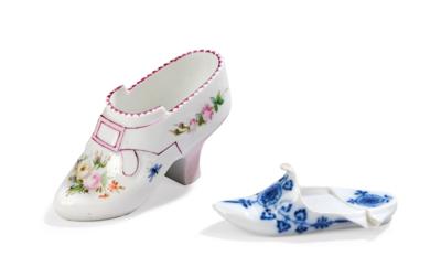 2 Miniatur Schuhe, - Works of Art