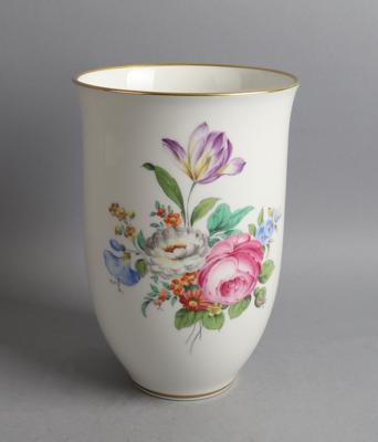 Augarten Vase, - Works of Art
