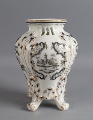 Vase auf vier Füßen, Sächsische Porzellanmanufaktur - Antiquariato