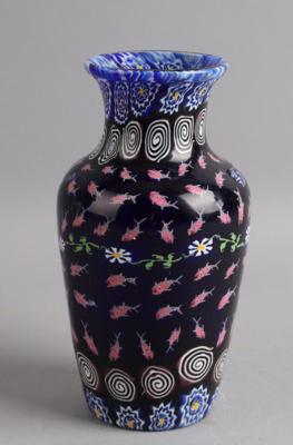Millefiori Vase mit Fischdekor, - Starožitnosti