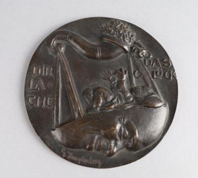 Georg Hengstenberg (Österreich, geb. 1879), 'Weisat' Bronze Tondo zur Geburt mit Inschrift 'Dir lache das Glück', um 1900/15 - Antiquitäten