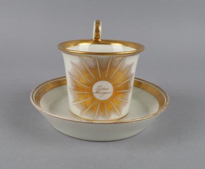 "Guten Morgen" Tasse mit ähnlicher Untertasse, kaiserliche Manufaktur, Wien 1822/25, - Works of Art