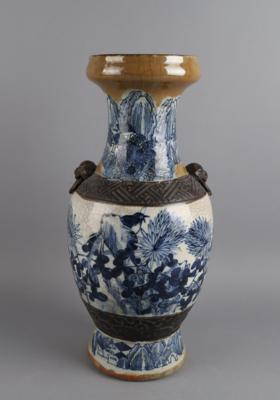 Vase, China, - Works of Art