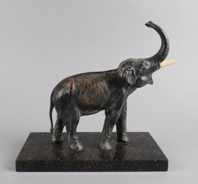 Elefant, - Antiquariato