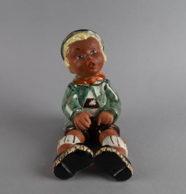 Sitzender Bub in Tracht, Gretl Braun, Wien, um 1955 - Antiquitäten