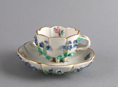 Tasse mit Untertasse im Meissen-Stil, - Starožitnosti