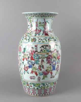 Famille rose Vase, China, 20. Jh., - Starožitnosti