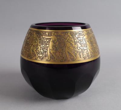 Vase mit Dekordarstellung bewaffneter Amazonen, - Antiquariato