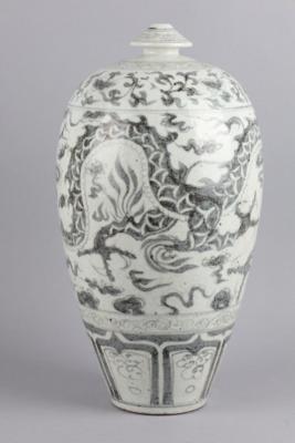 Meiping Vase mit Drachendekor, China, 20. Jh., - Antiquariato