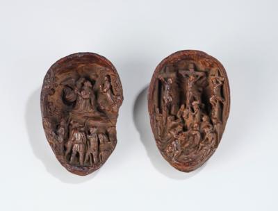 Miniatur Schnitzerei mit Darstellungen Christus am Ölberg und Kreuzigung, - Works of Art