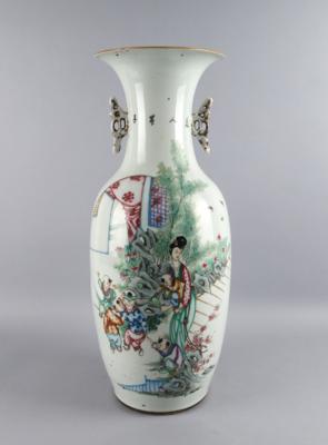 Bodenvase, China, späte Qing Dynastie, - Antiquitäten
