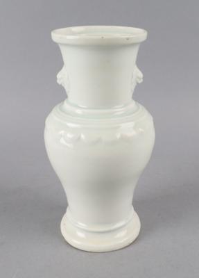 Vase, China, - Works of Art