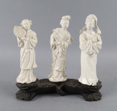 Drei Blanc de Chine Figuren, Dehua, China, 19./20. Jh., - Antiquitäten
