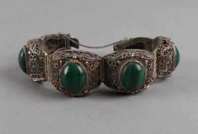 Gliederarmband aus Silber mit Malachitbesatz, China, 20. Jahrhundert - Works of Art