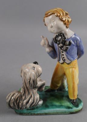 Knabe mit Hund, wohl Gmundner Keramik, um 1930/40 - Antiquariato