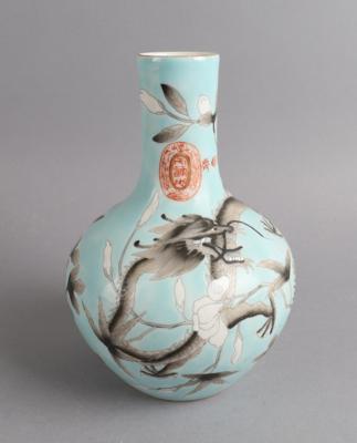 Vase im Dayazhai Stil, China, 20. Jh., - Works of Art
