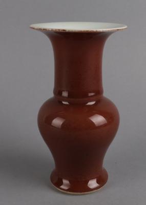 Ochsenblut glasierte Vase, China, - Antiquitäten