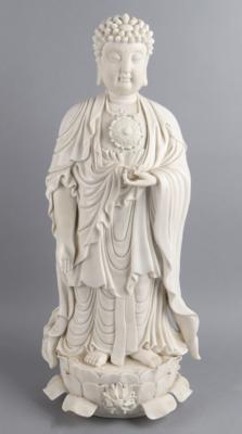 Blanc de Chine Figur des Guanyin, Dehua, China, 20. Jh., - Works of Art
