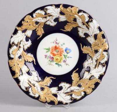 Prunkteller mit Blumenbukett,1815-1924 - Antiquariato