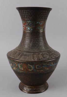 Champlevé Vase, Japan, - Antiquitäten