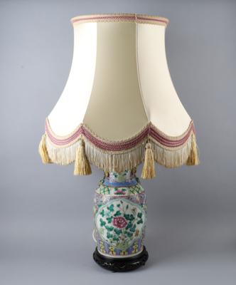 Famille rose Tischlampe, - Antiquariato