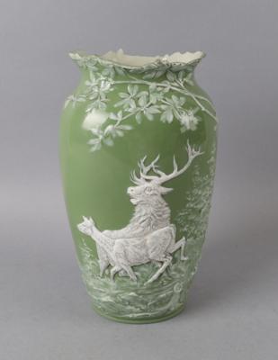Vase mit jagdlichem Dekor, Plasto Wien-Berliner Kunstgewerbe GmbH, um 1900 - Works of Art