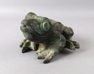 Frosch als Wasserspeier, - Antiquariato