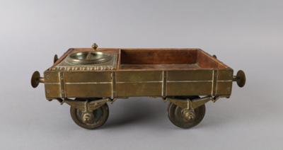 Rauchergarnitur in Form eines Eisenbahnwaggons, 19. Jh., - Antiquariato