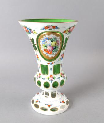 Fußvase, Böhmen, - Antiquariato